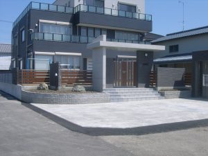 徳島の解体・土木工事業者 有限会社保井建設(橋工事・カーブミラー・ガードレール・造成から外構・造成エクステリア）